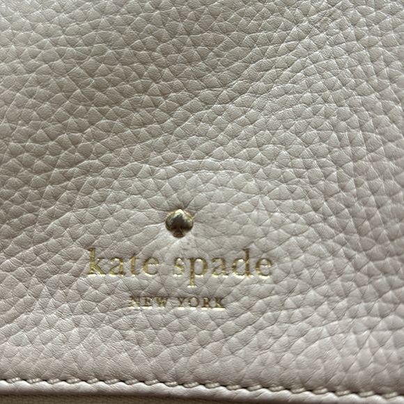 Excellent condition Kate Spade ♠️ purse - Picture 7 of 7